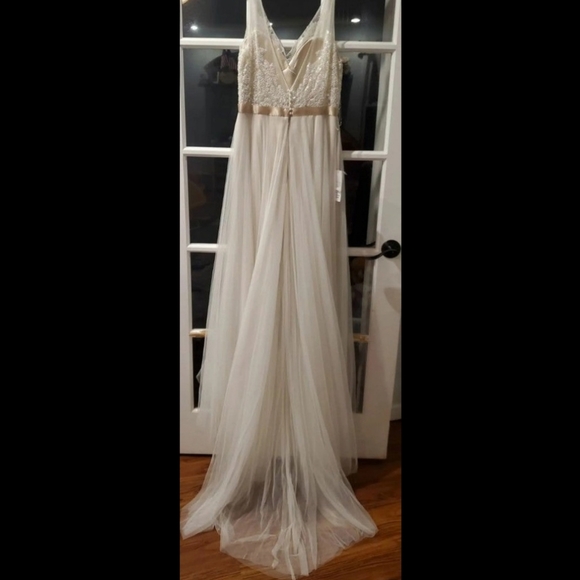 WTOO Persiphone Wedding Gown - Picture 8 of 12